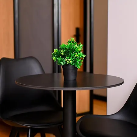 Smart Hotel *